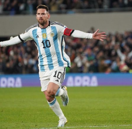 লিওনেল মেসি
